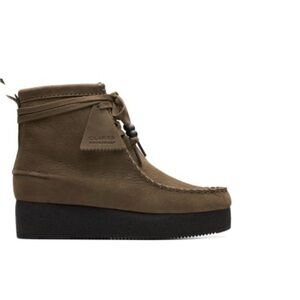 Clarks Women’s Wallabee Boot with Platform Sole